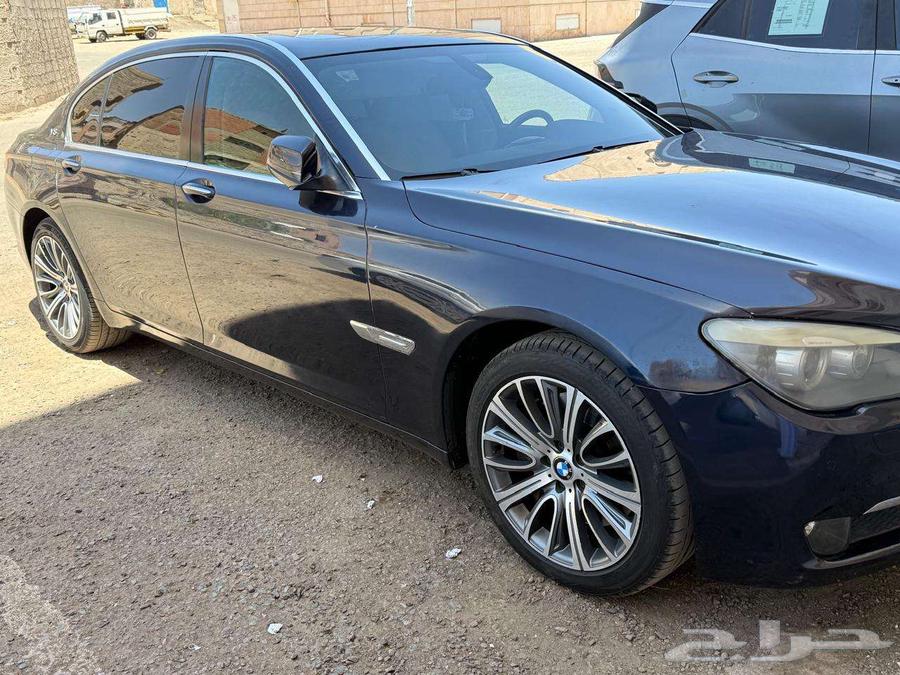 BMW 750Li 2009 اسود63115174369667112