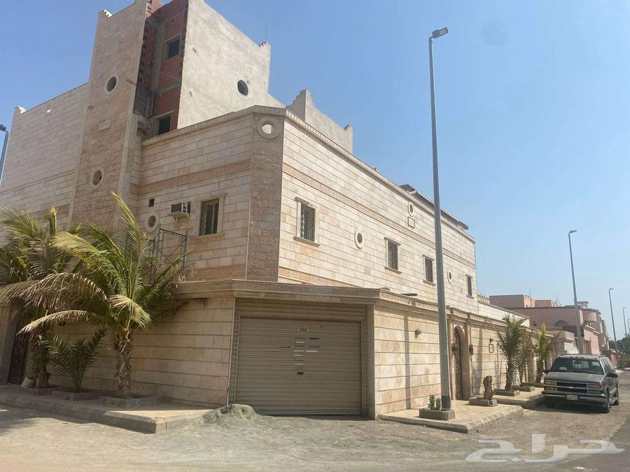 شقق واسعة مع الحوش فاخرة في طيبة شمال جدة62930665024258112