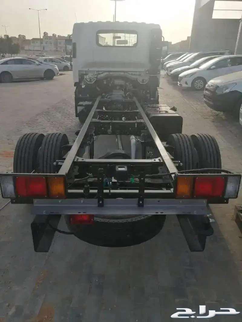 Isuzu D-Max all tons cash and installments63111437753345111
