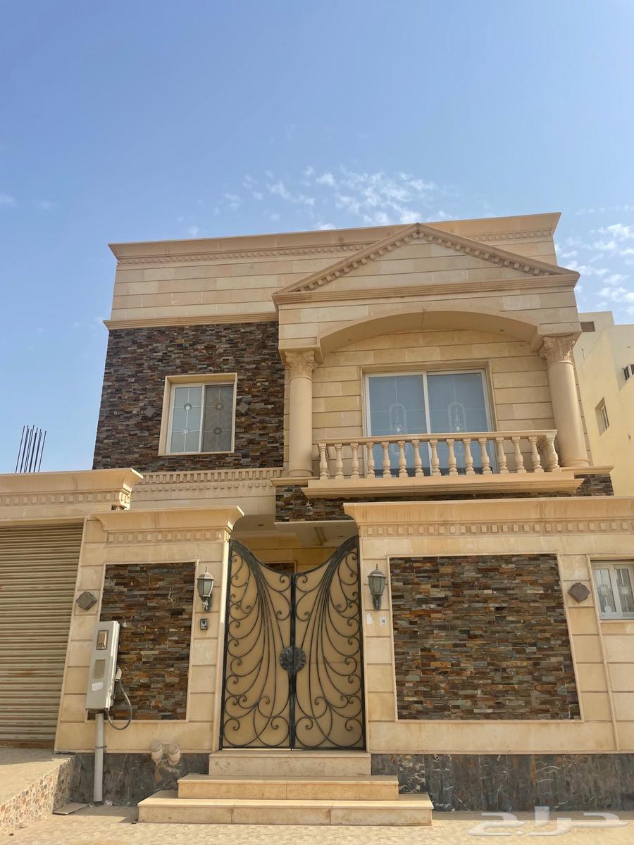 فيلا للإيجار