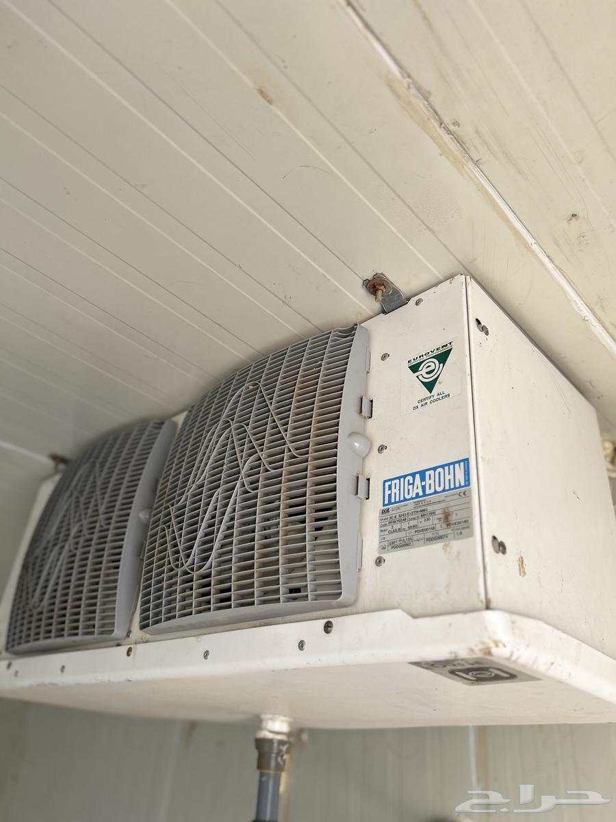 For sale: a freezing and cooling room630741720888351116