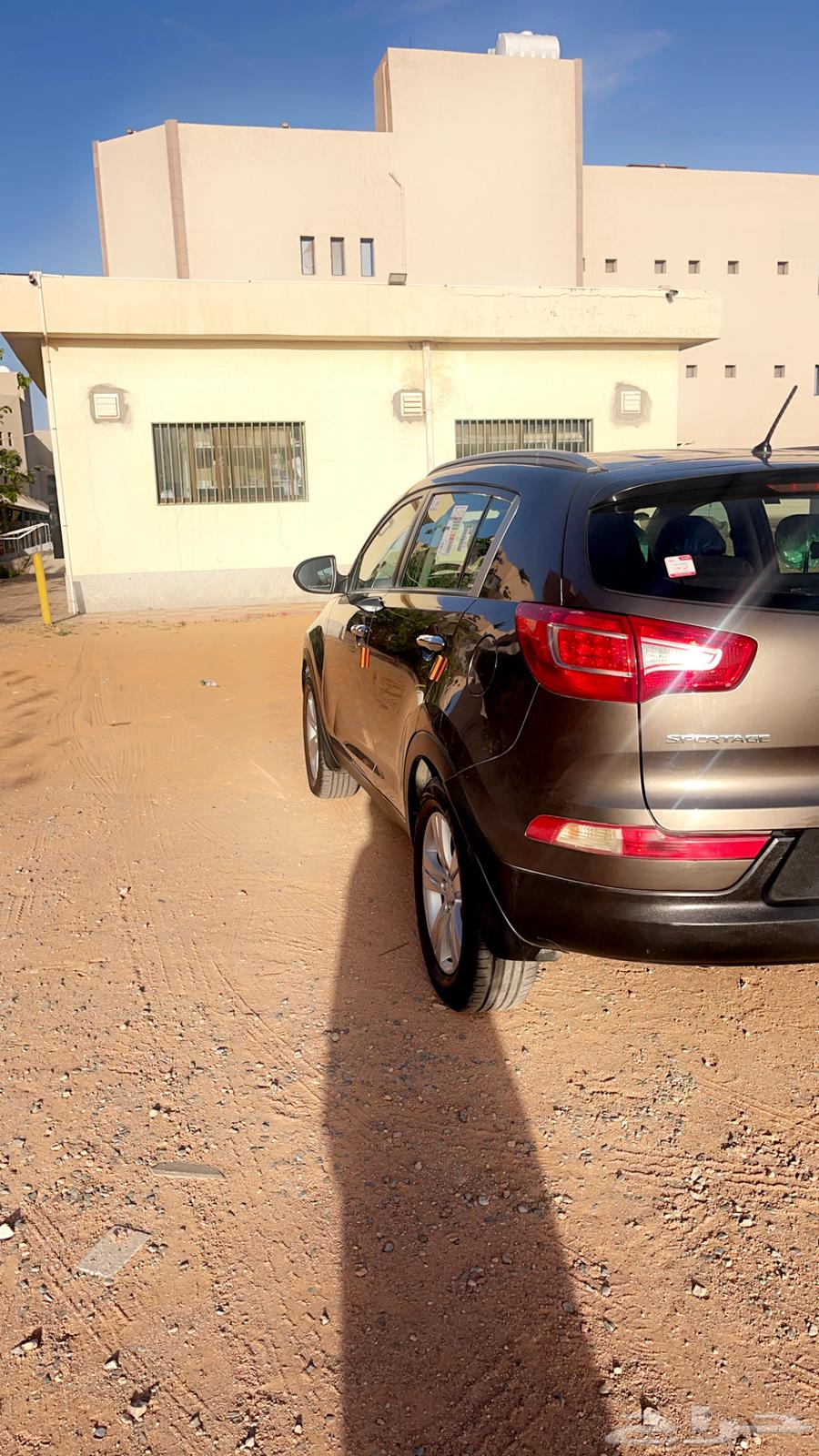 Kia Sorento 2014 with 240 thousand km63112181127170119