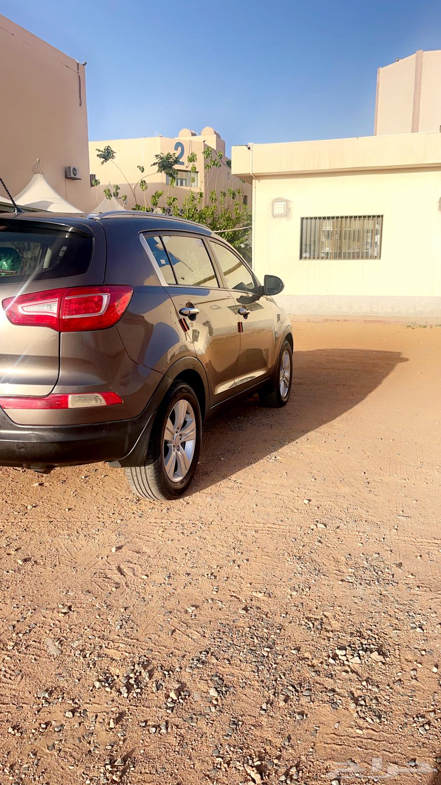 Kia Sorento 2014 with 240 thousand km63112181127170111
