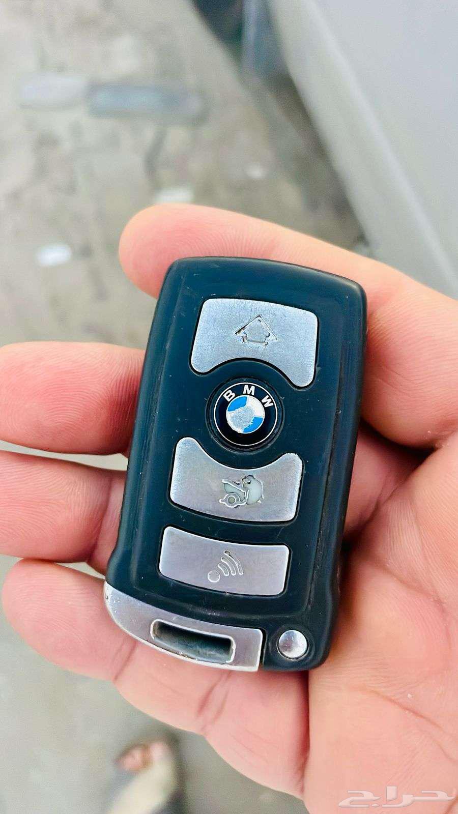 For sale BMW 2006 model white 750631095773931531114