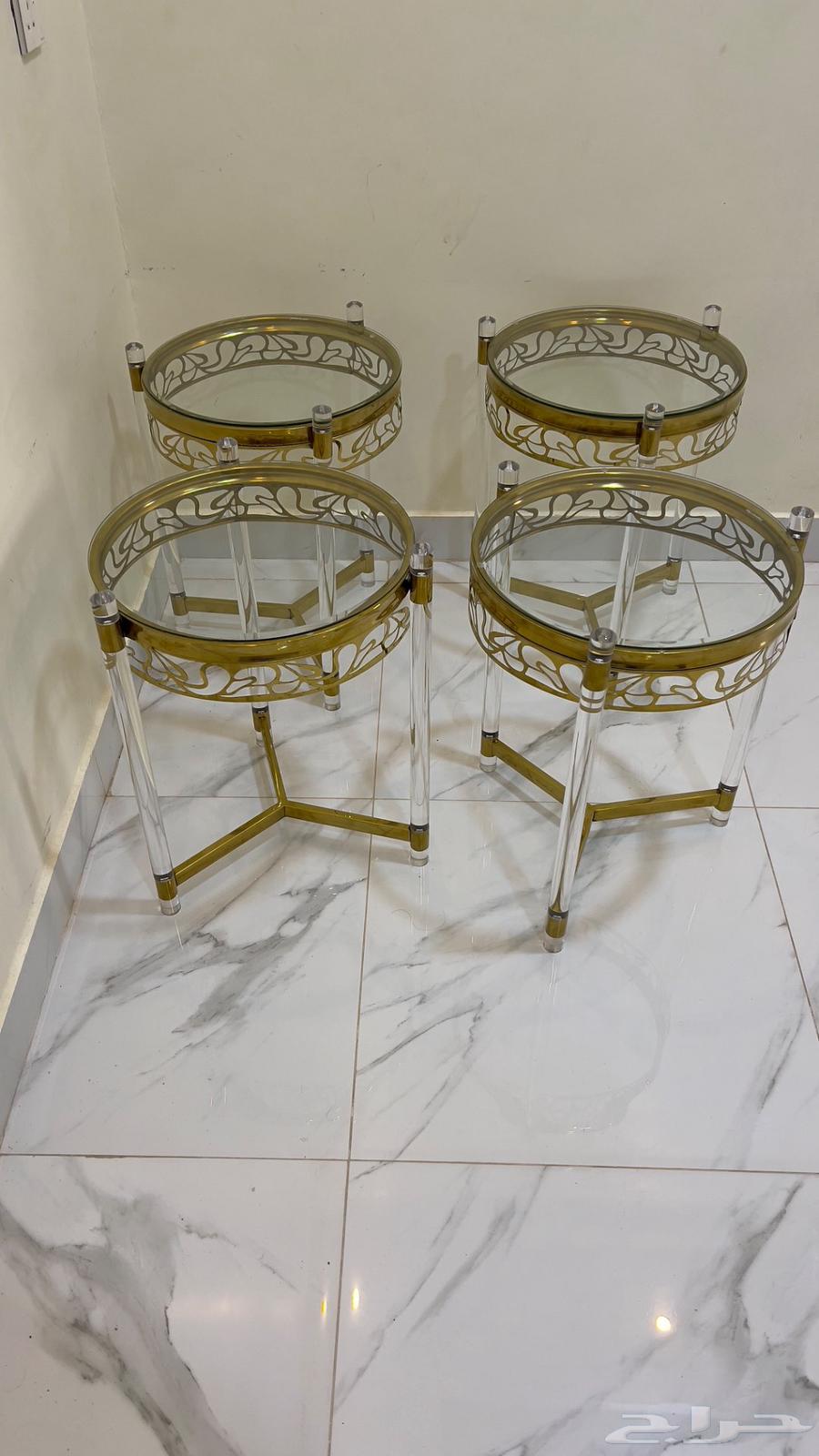 Steel tables with acrylic63075421531523111
