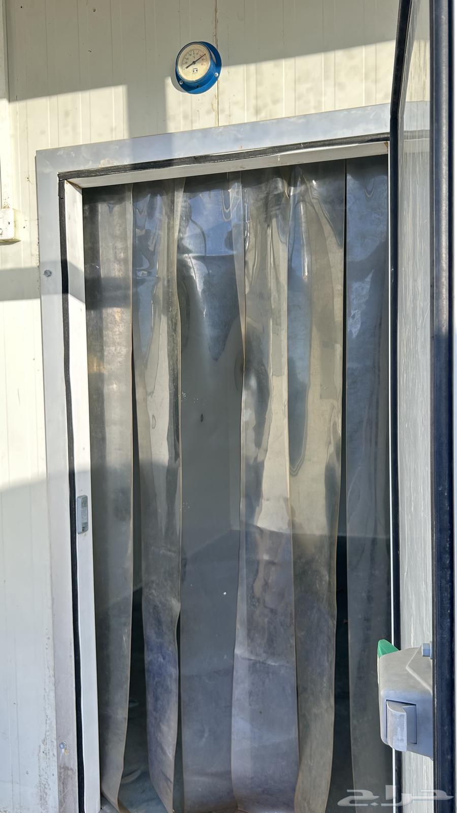 For sale: a freezing and cooling room63074172088835113
