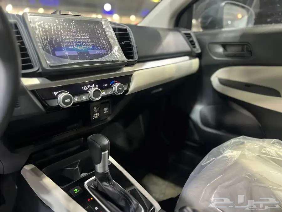 Honda City DX 2024 model with the lowest price and profit margin63111036742530113