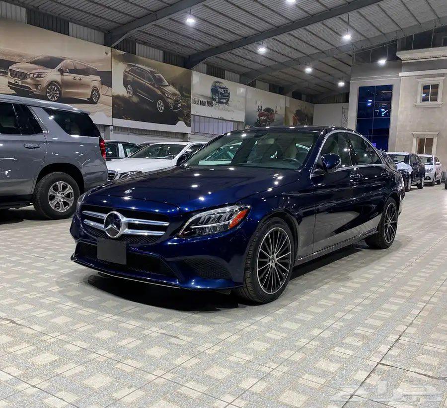 Mercedes C300 in excellent condition63110661886978112