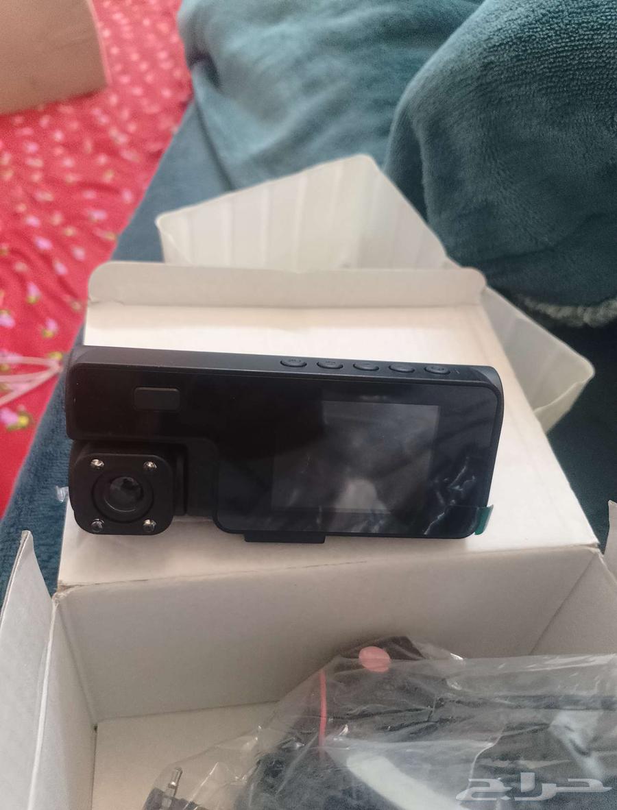 I have three new cameras that I have not used yet.63050447763714112