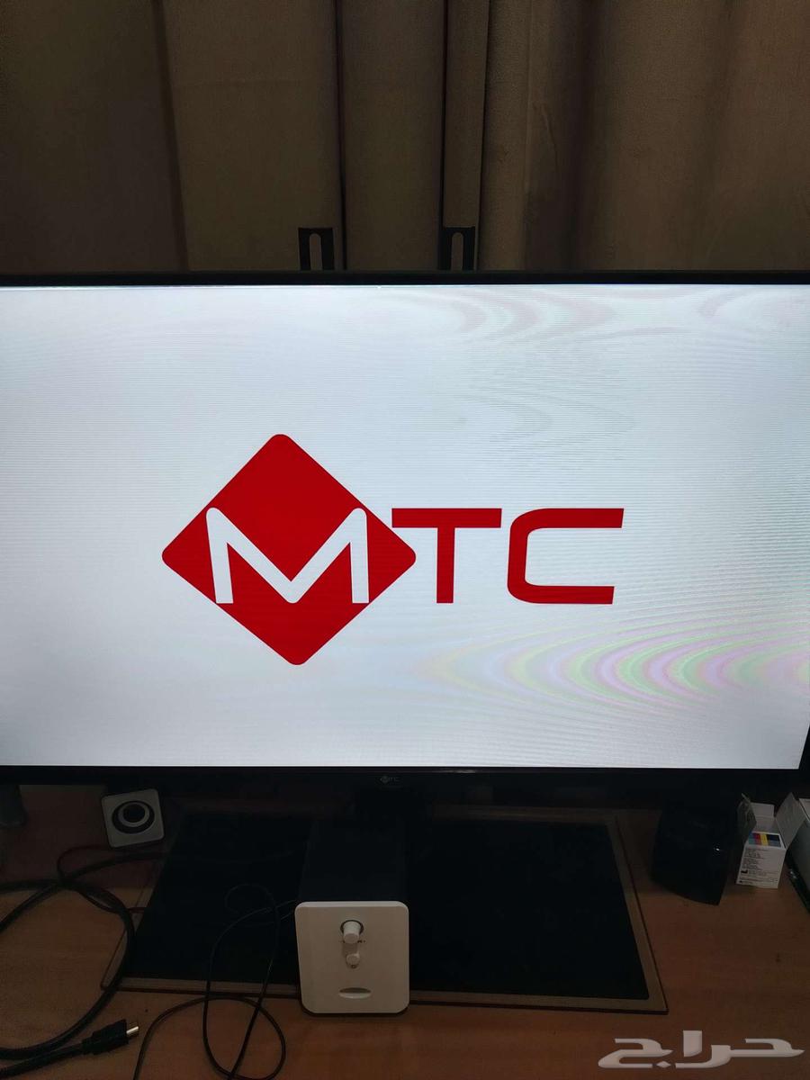 شاشه MTC شبه جديده بالحامل630716744075541111