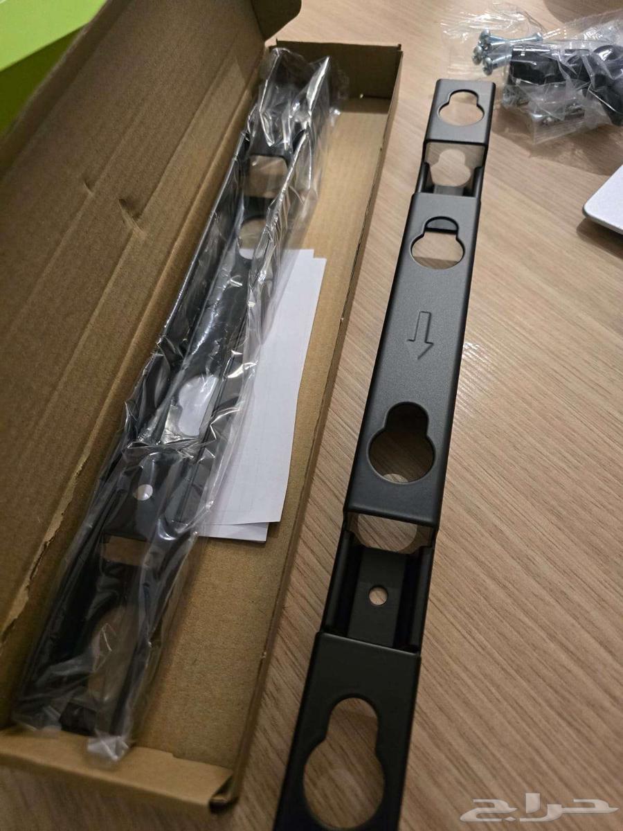 Wall mount for TV screen63072119575043112