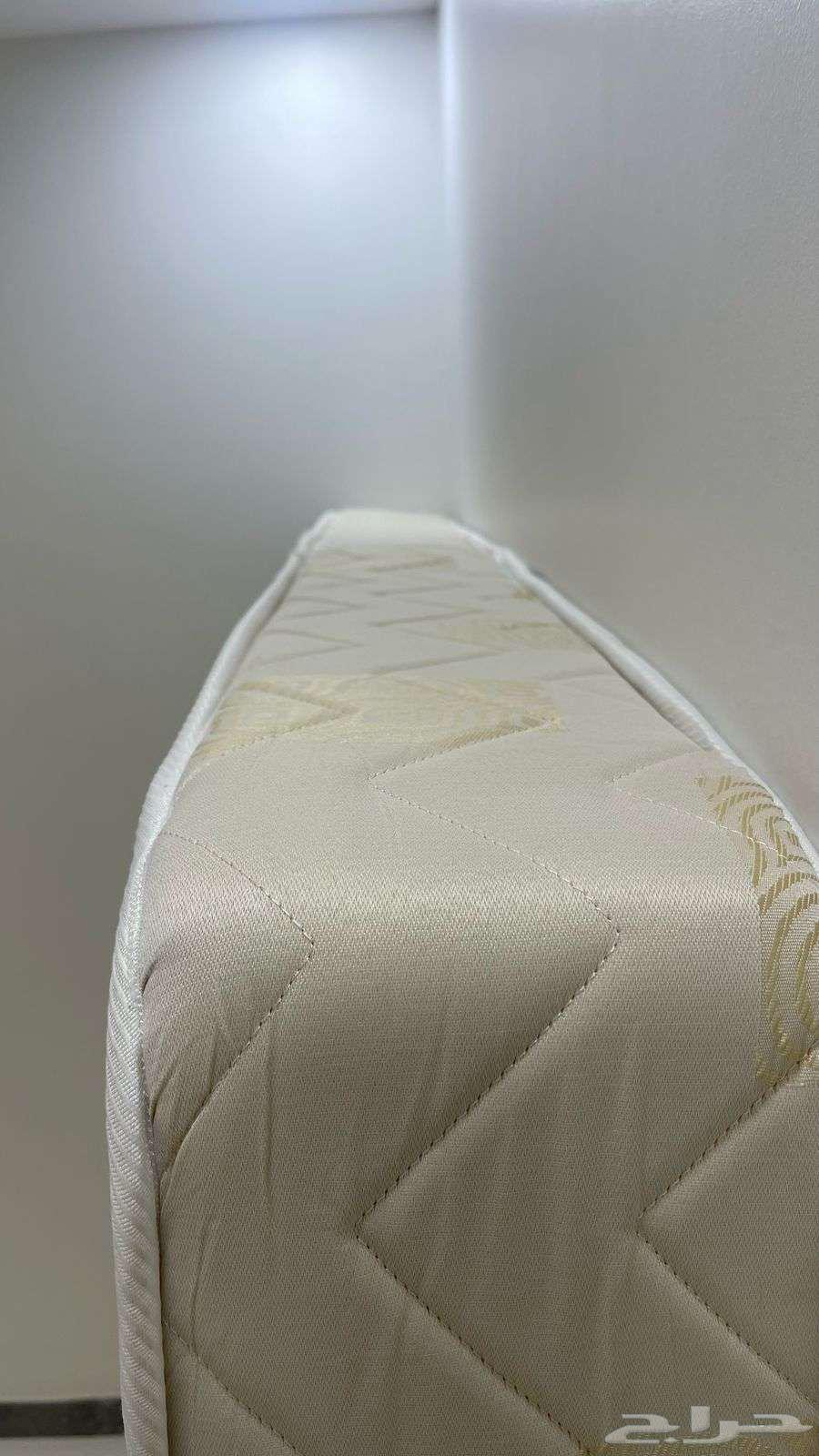 Sleep Hi mattress, almost new630729430223371114
