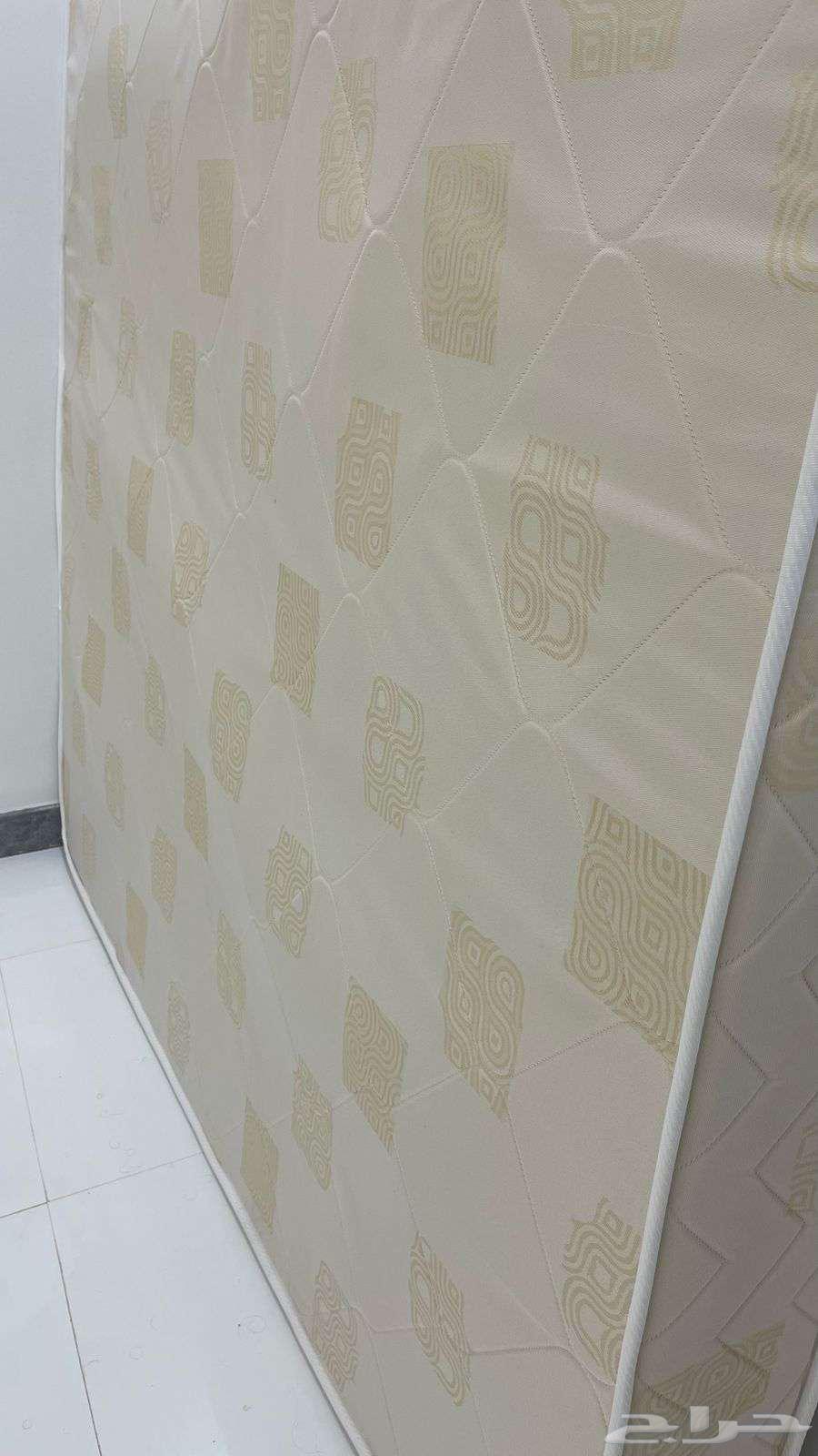 Sleep Hi mattress, almost new63072943022337112