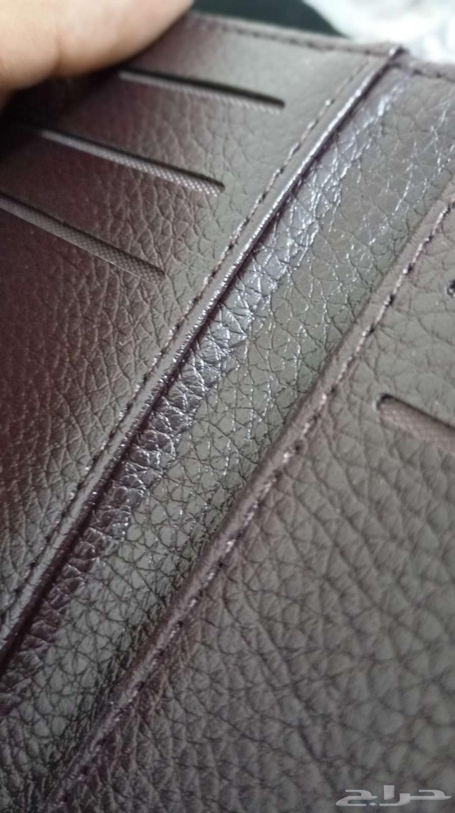 محفظة جلد جميلة باللون كوفي مميز تحمل 8 بطاقات63074998589570112