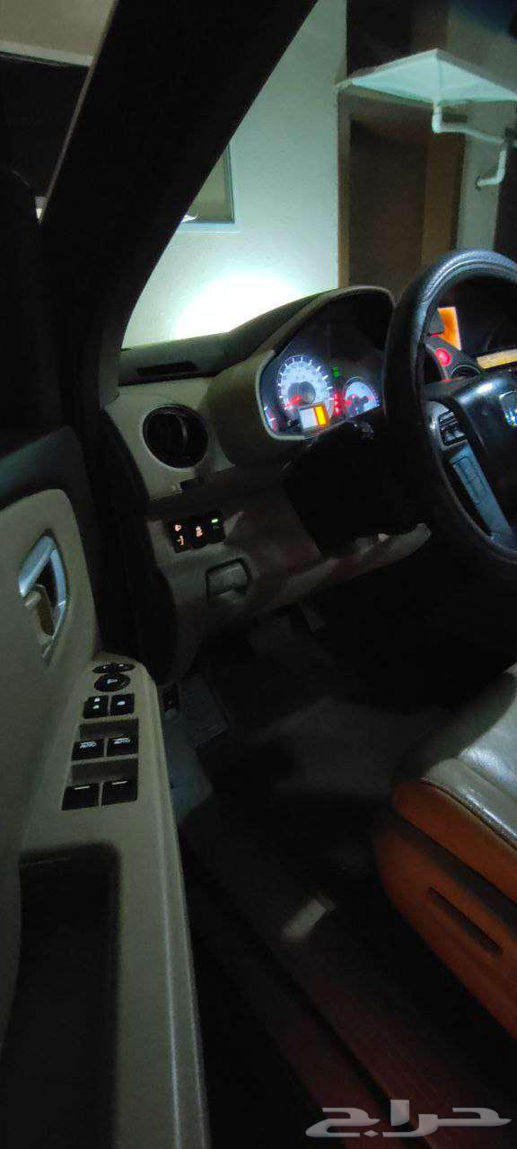 Honda Pilot 8 Seats 2014631025503710741110