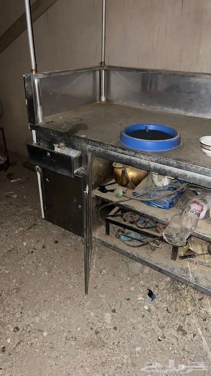 Hello and peace be upon you, there is a clean kiosk for sale.63069263081730113