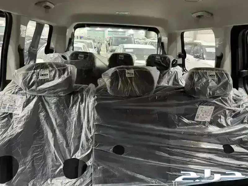 Staria -9 Seater - Diesel Model 25 Best Prices63104775421443114
