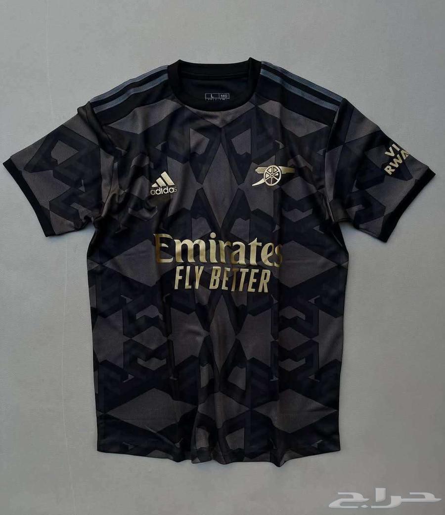 T-shirts for football at 49 riyals, videos on WhatsApp63069686183554114