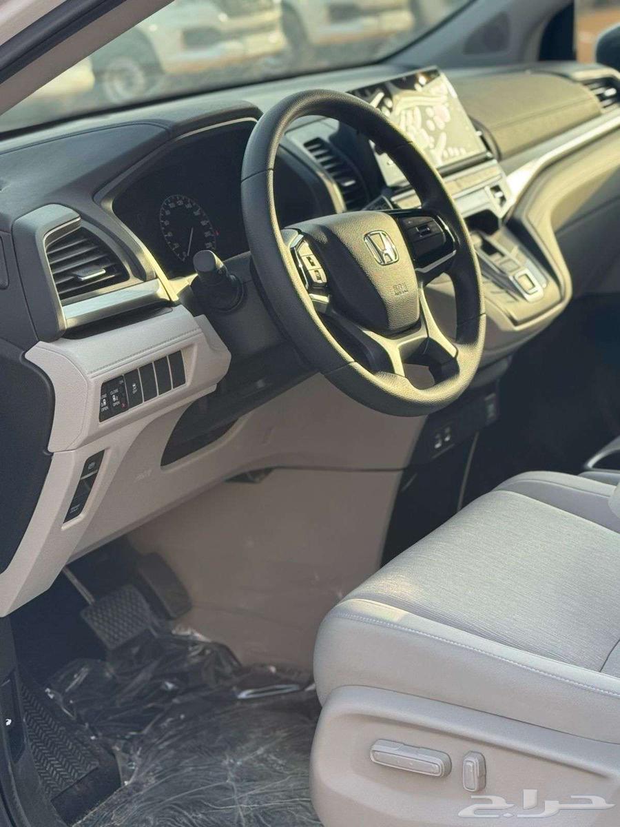 هوندا اوديسي LX موديل 2025 - اللون - ابيض - فضي - رمادي63103674264578113