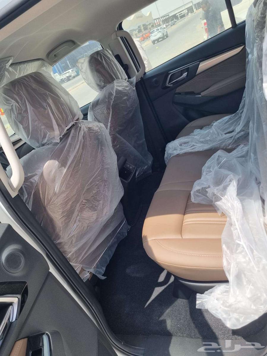 Isuzu MUX Full Double 2024 Model63102905745537112