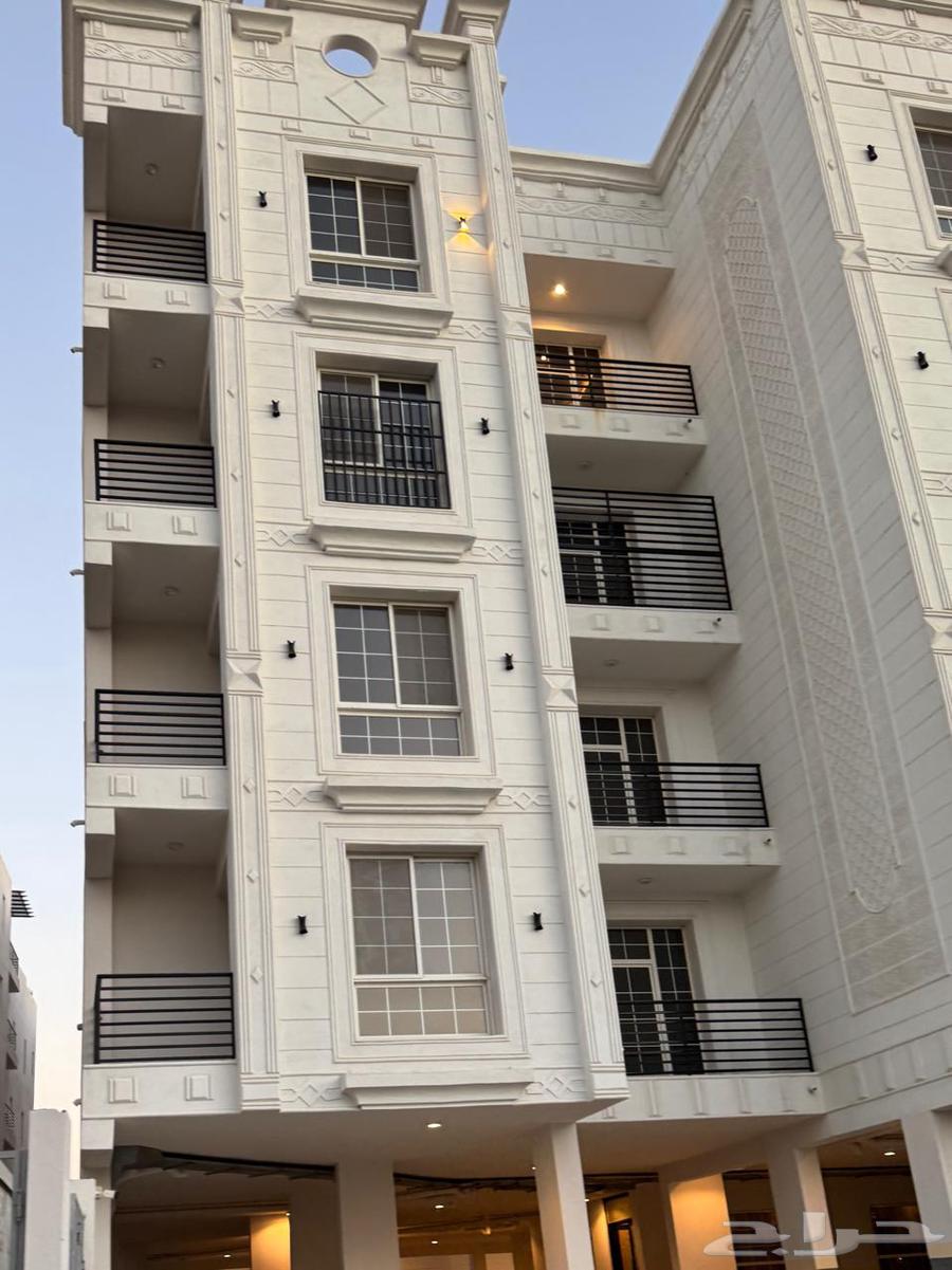 للإيجار شقة راقيه بحي الحمراء بالخبر بموقع مميز (جديدة)630133869743381114