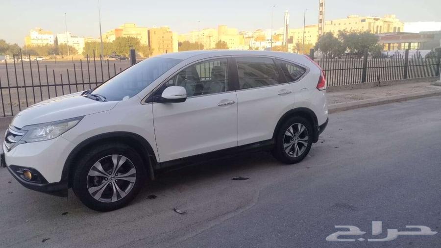 للبيع سيارة هوندا بحالة ممتازه استخدام شخصي CRV 201463105495277058114
