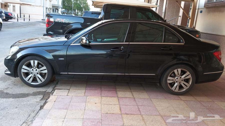 Mercedes Benz C 200 2012 (Excellent condition)63101799090562112