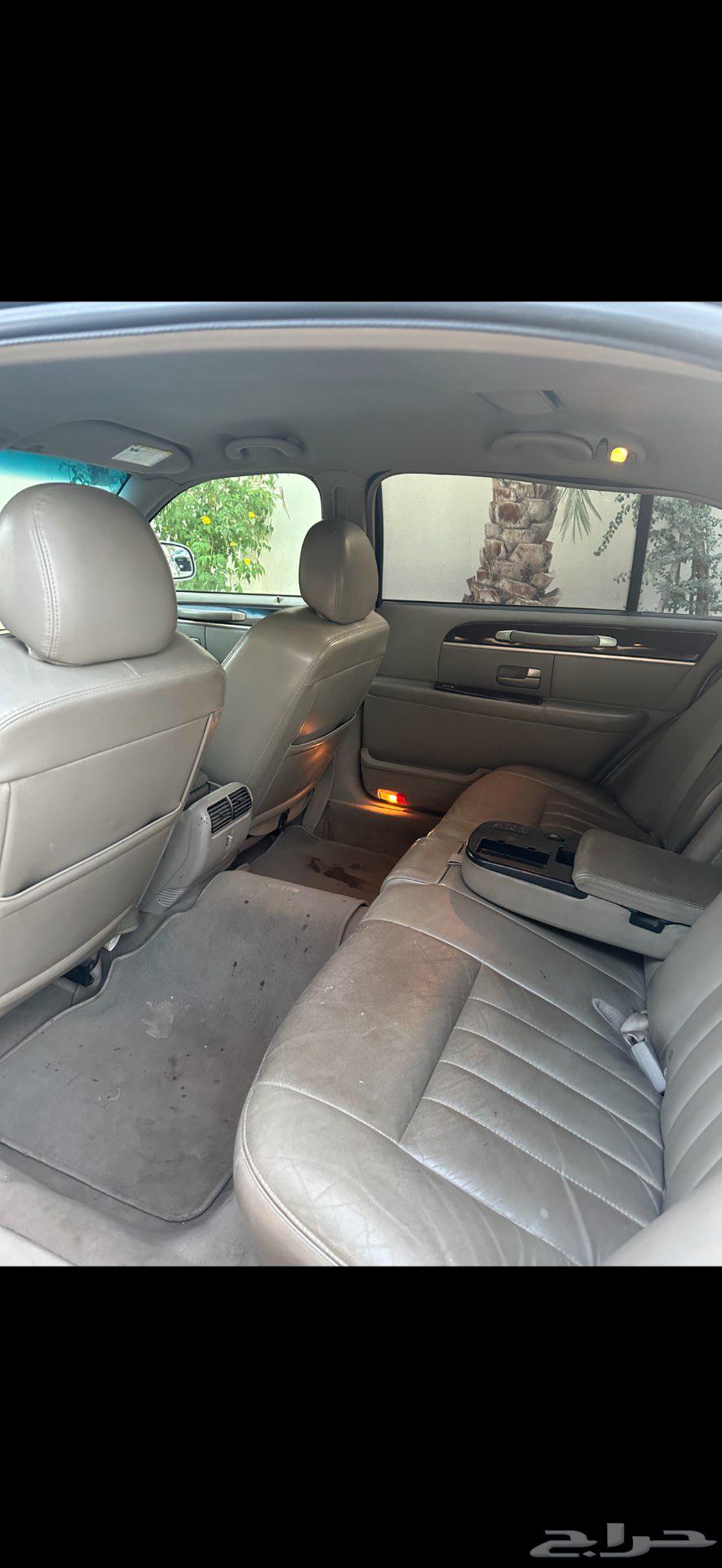 Lincoln Town Car63097721700611111
