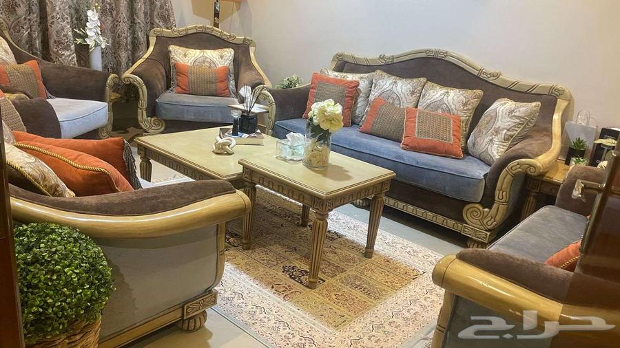 اثاث نظيف طقم كنب مع طاولاتها للبيع63065986742915112