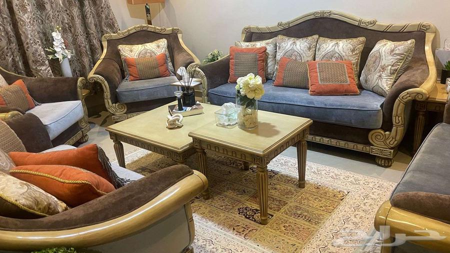 اثاث نظيف طقم كنب مع طاولاتها للبيع63065986742915114