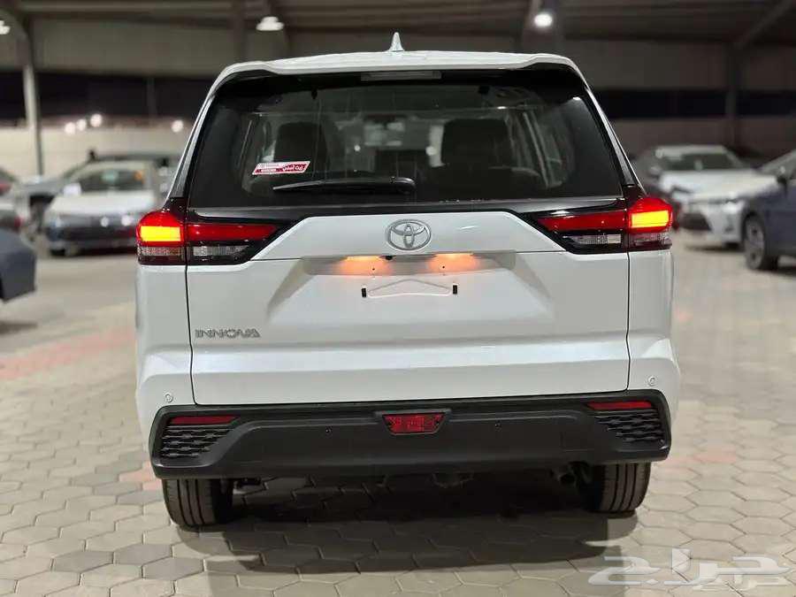 Toyota Innova gasoline model 202463099152609794114