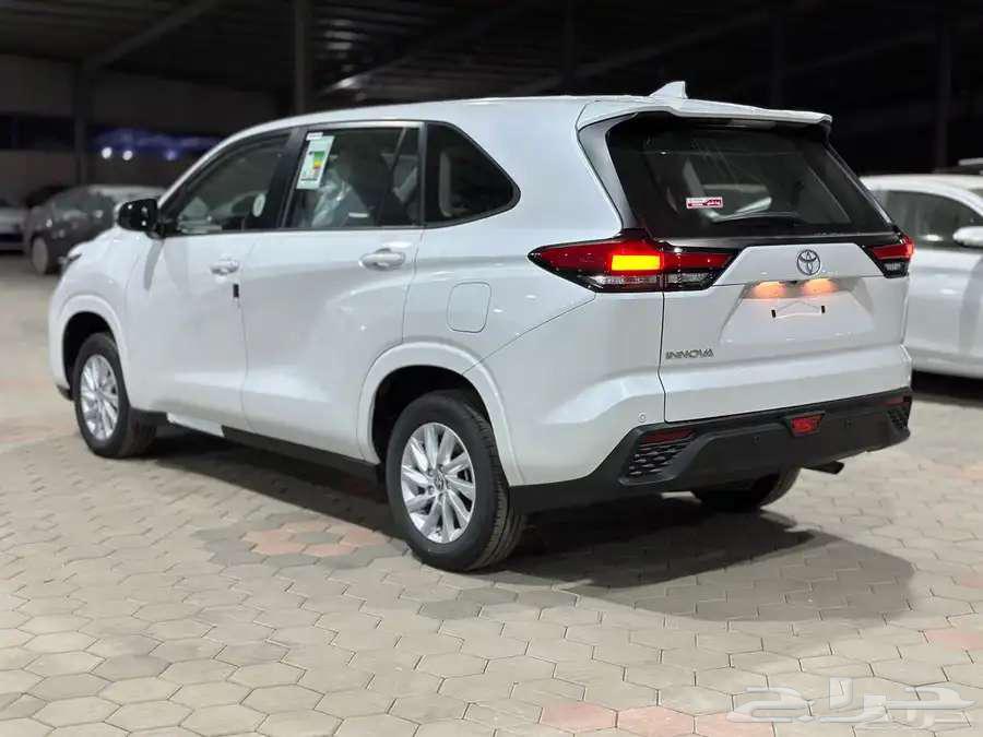 Toyota Innova gasoline model 202463099152609794111