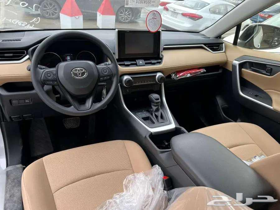 تويوتا راف فور LE دفع امامي بنزين 2025 كاش واقساط63099169569025113