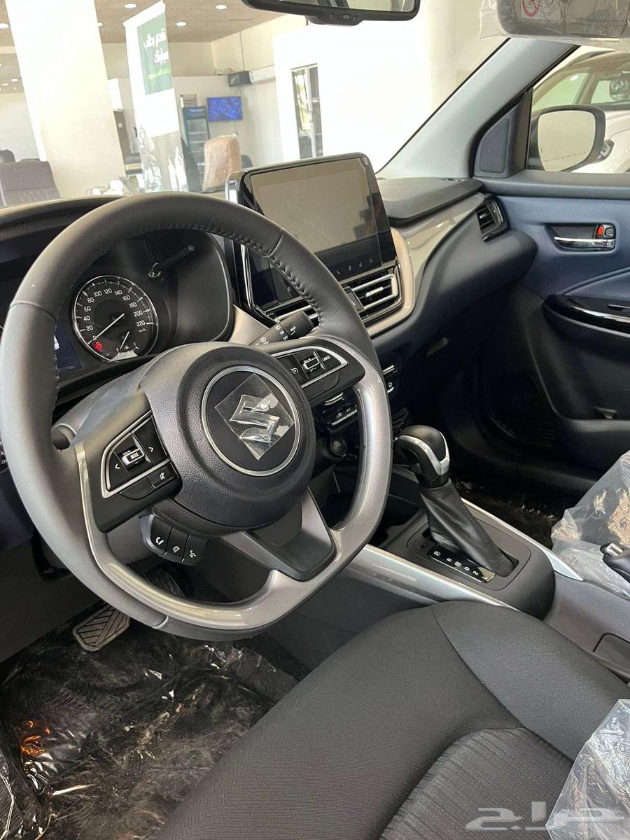 Suzuki Baleno GLX top model 202563096218229379112