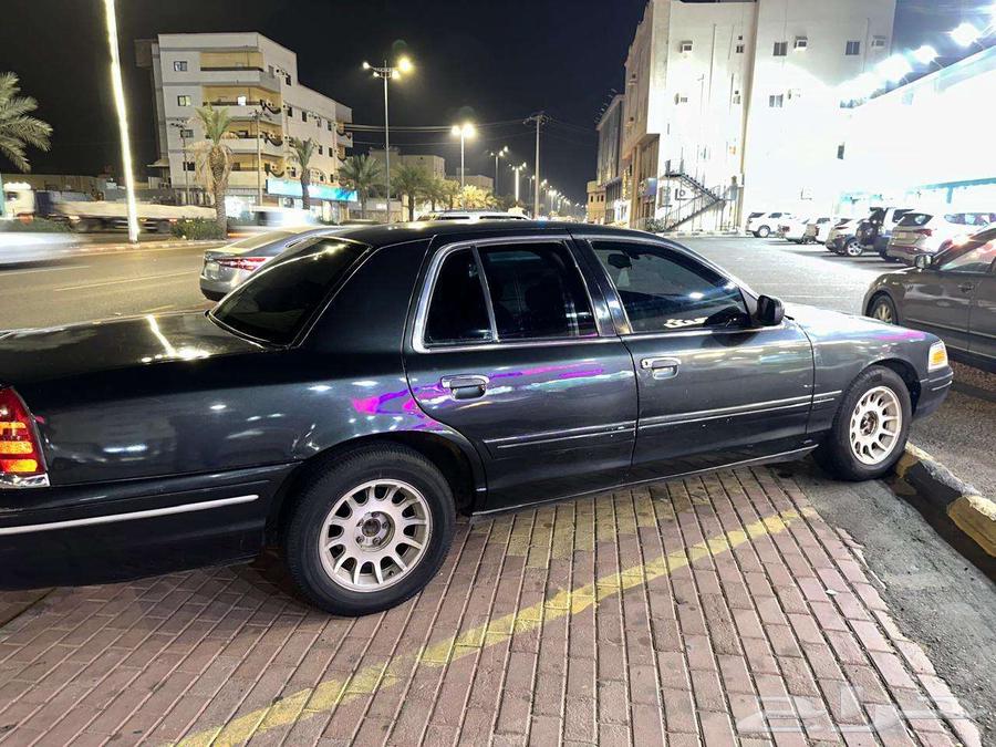 Ford Crown Victoria63096214260097114
