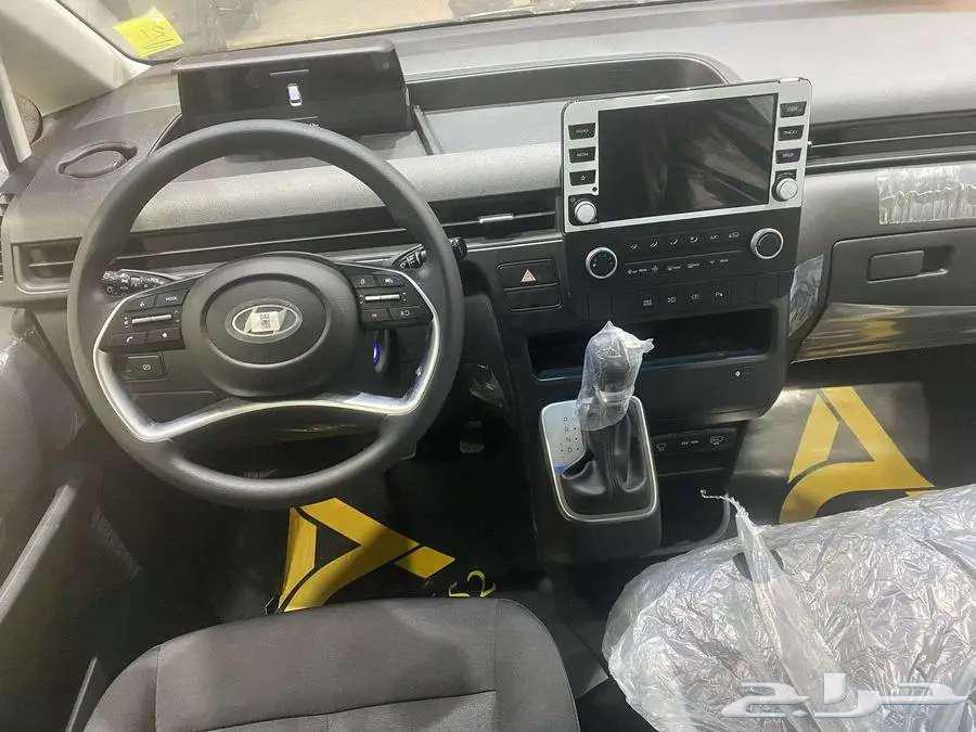 Hyundai Staria 9 Seater 2025 Diesel63095812671233112