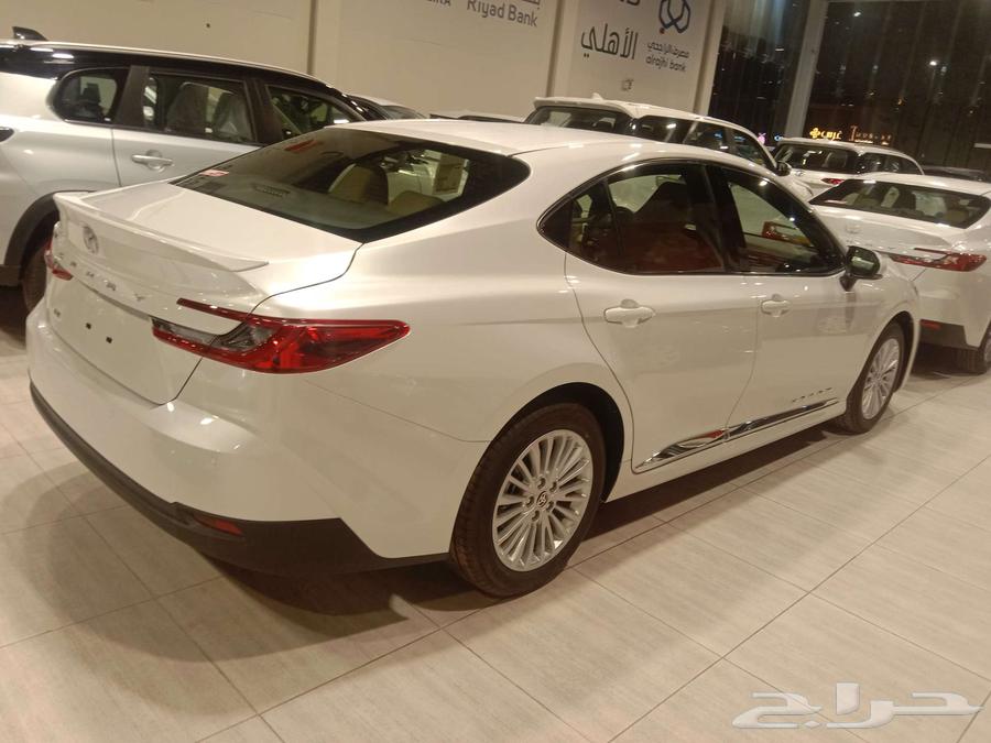 Toyota Camry 2025 LE Half Full Saudi Agent Abdulatif Jameel63094721514627112