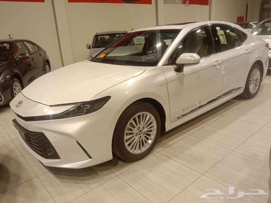 Toyota Camry 2025 LE Half Full Saudi Agent Abdulatif Jameel630947215146271115