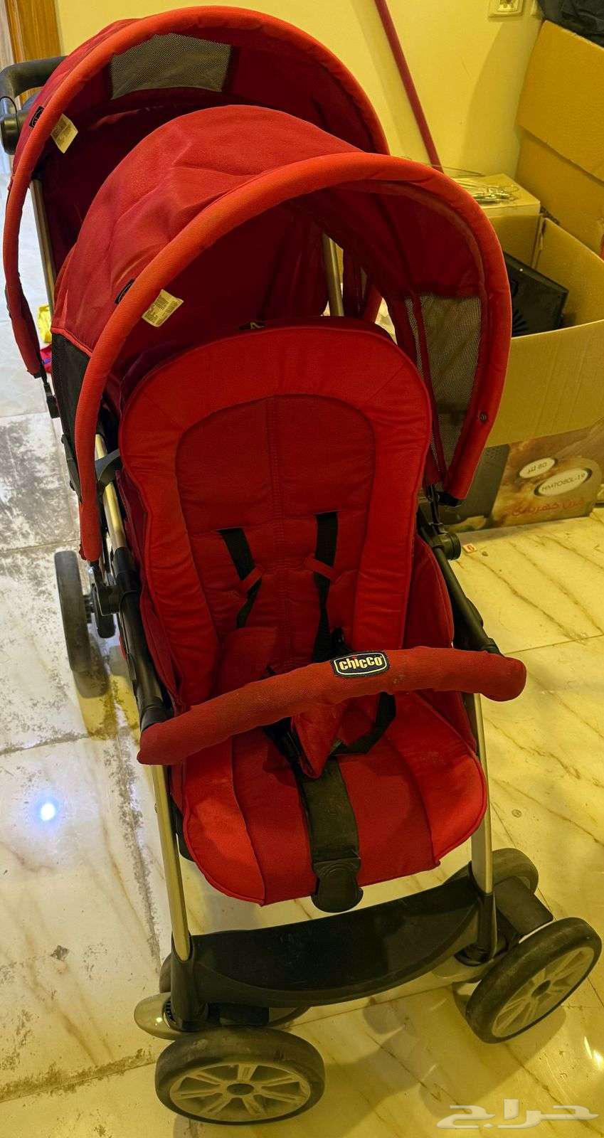 عربة أطفال توأم Chicco نضيفه جدا63061476748546111