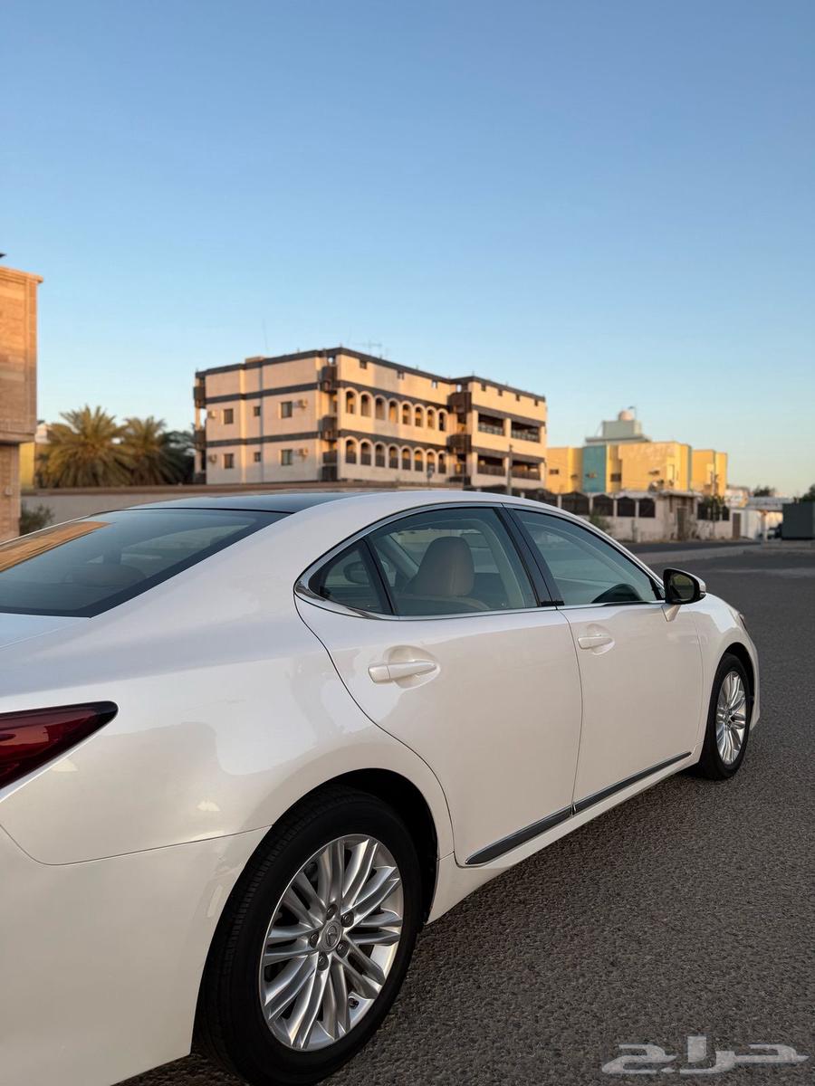 Lexus IS 2017 CC Agency. Sold63089395114371112