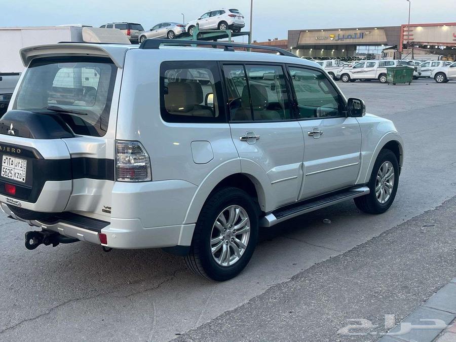Mitsubishi Pajero Golden Mark 2020 model very clean63091364428802114