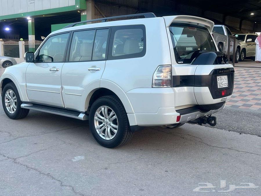 Mitsubishi Pajero Golden Mark 2020 model very clean63091364428802112