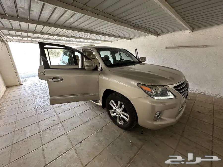 جيب لكزس سعودي ( 2014 ) LX 570 DD فل كامل63091369117185113