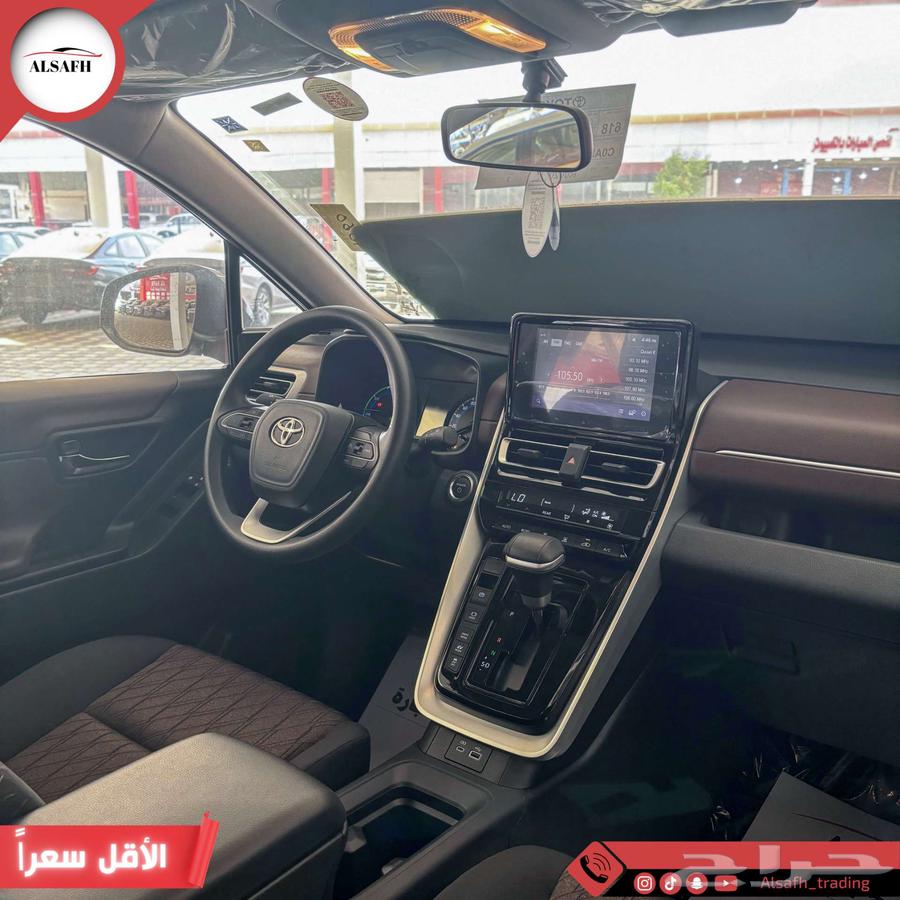 تويوتا انوفا هايبرد GL موديل 202463089810132995111