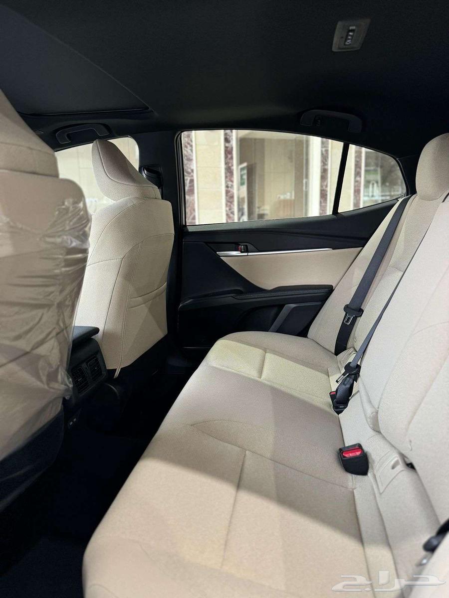 Toyota Camry LE Gasoline Saudi Arabia Opening63086197219459112