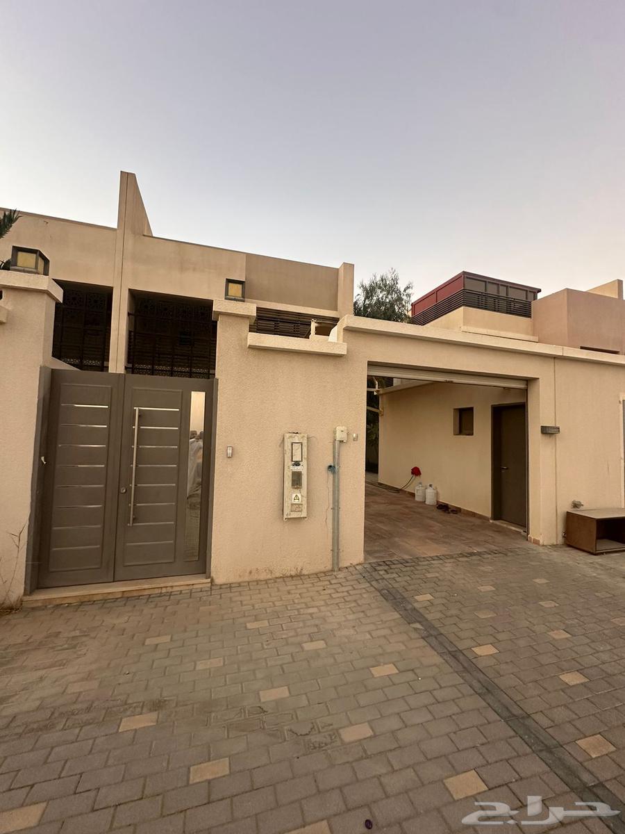 Duplex villa in Al-Ramal district63012948172545113