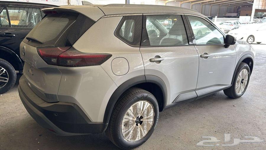 Nissan X-Trail SV Half Full 7 Seater Model 202563086210432131114