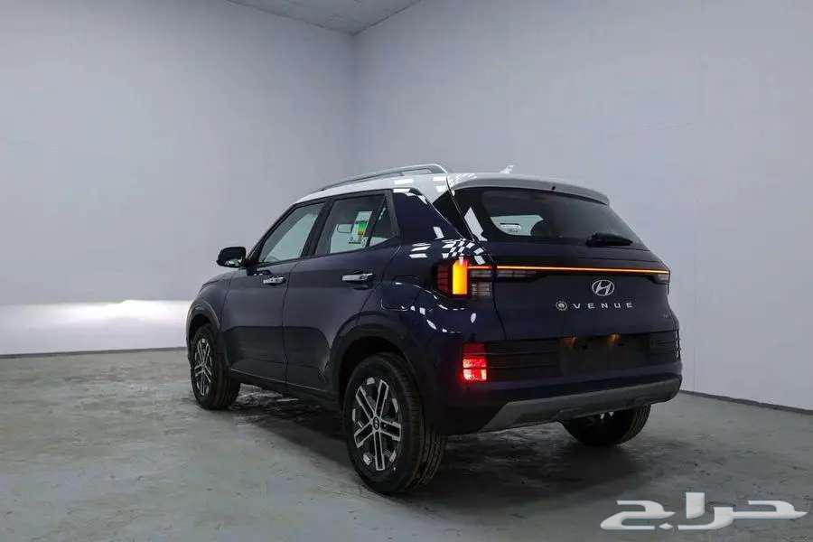 Hyundai Venue Premium 1.0 2024 at a competitive price63086222652801111