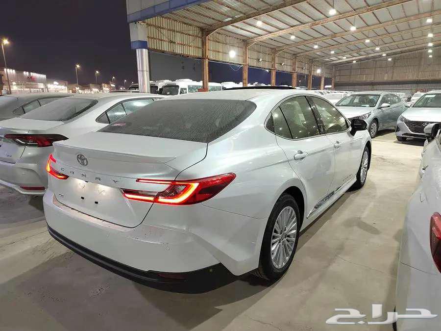 تويوتا كامري 2025 LE نص فل بنزين سعودي بطاقه جمركيه63084559605891113