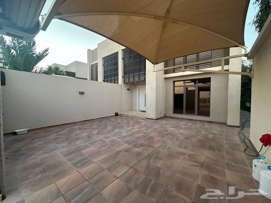 Duplex villa in Al-Ramal district63012948172545114